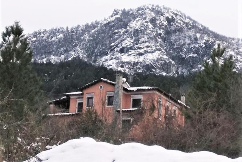 Villa Tethys Mountain Resort Zakas ภายนอก รูปภาพ