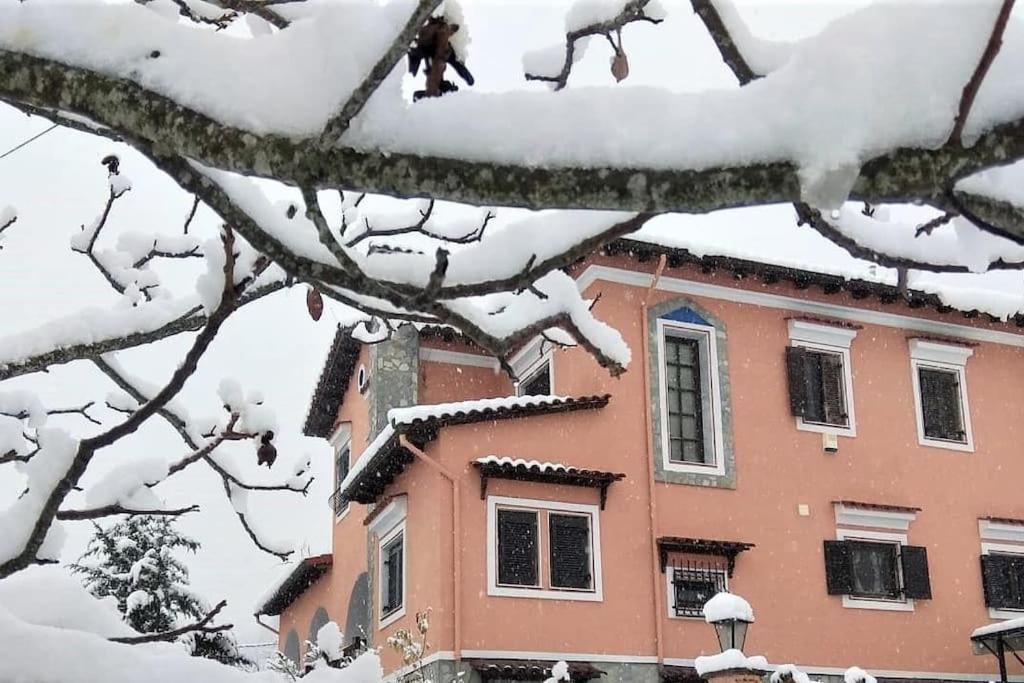 Villa Tethys Mountain Resort Zakas ภายนอก รูปภาพ